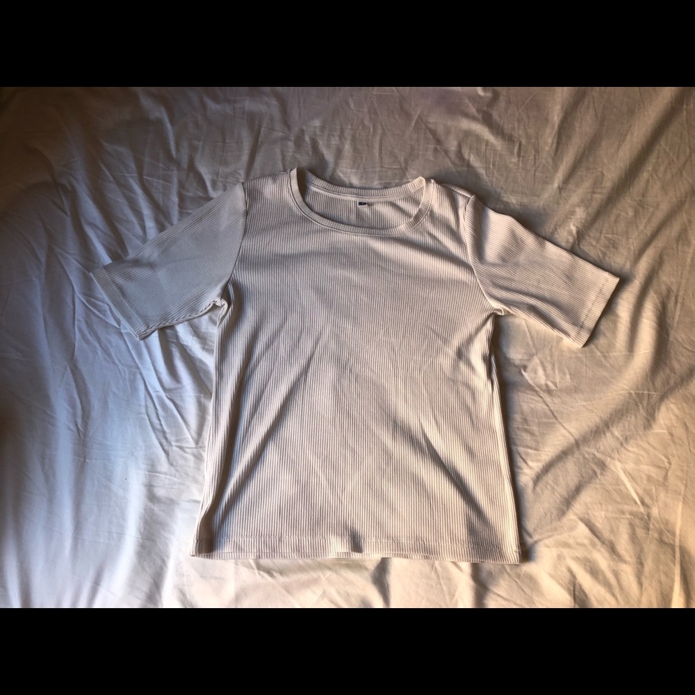 Uniqlo Ribbed Round Neck Half Sleeve T-shirt Cream Size Small